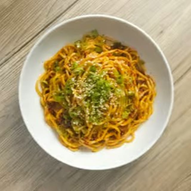 Chili Oil Noodles 辣油撈麵.